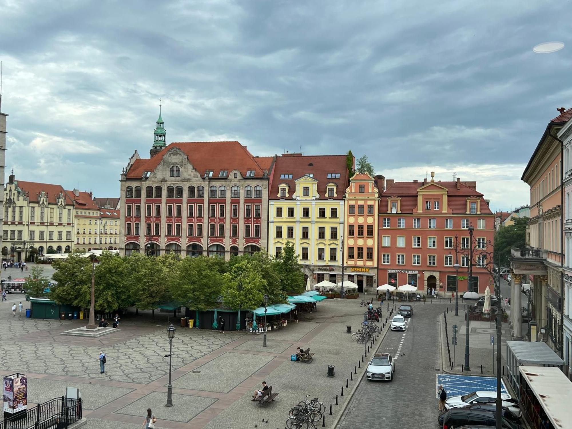 I&M Apartments Plac Solny Wrocław Exteriör bild